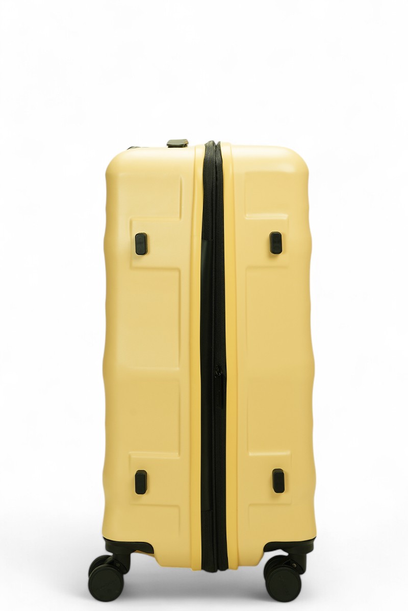 Luna-Air Medium Checked Suitcase Pina Colada